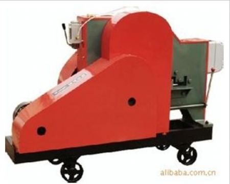 點擊查看詳細信息<br>標題：180型槽鋼切斷機 閱讀次數(shù)：1851