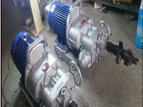 點擊查看詳細(xì)信息<br>標(biāo)題：巖石電鉆 閱讀次數(shù)：2035